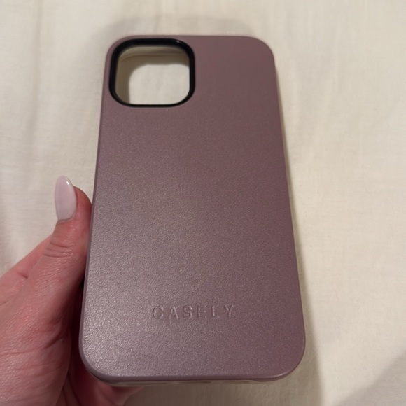 iPhone 12 Pro Max case - Picture 2 of 3